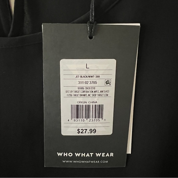 NWT Who what wear sizeL made in China 
Black long sleeve w/ lace sleeve detail - Picture 8 of 16